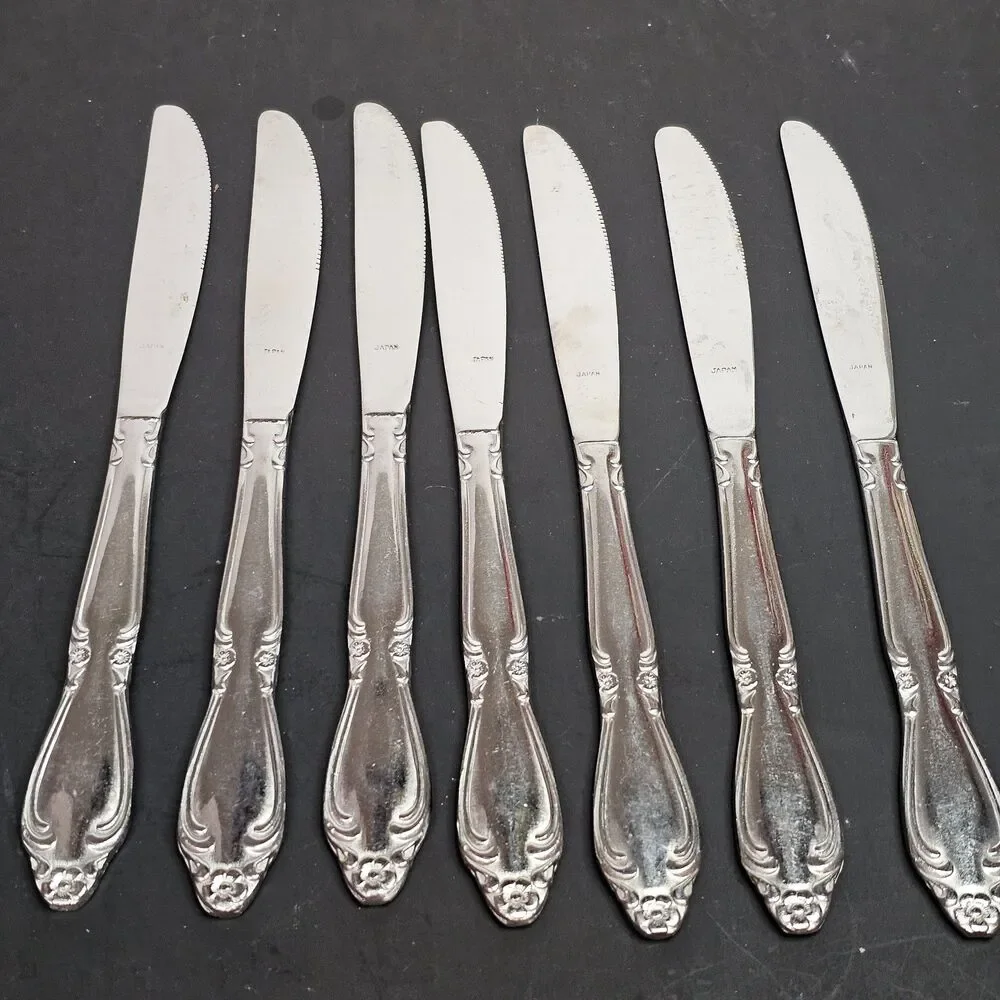 Vtg Customcraft CUS 11 Knives Set of 7 Flatware Monogrammed D